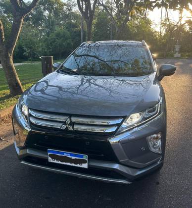 MITSUBISHI ECLIPSE CROSS 1.5 MIVEC TURBO GASOLINA HPE-S AWD CVT MITSUBISHI ECLIPSE CROSS 1.5 MIVEC TURBO GASOLINA HPE-S AWD CVT